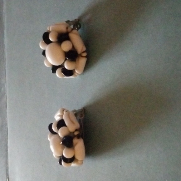 Earrings/Shoe Clips Japan - Picture 7 of 8